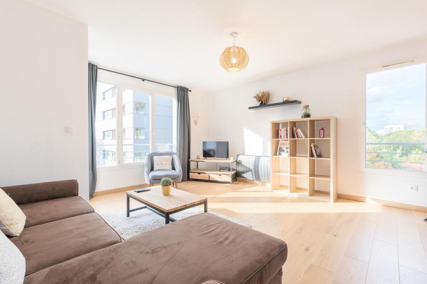 Appartamento Beautiful Equipped Near Train Parking *